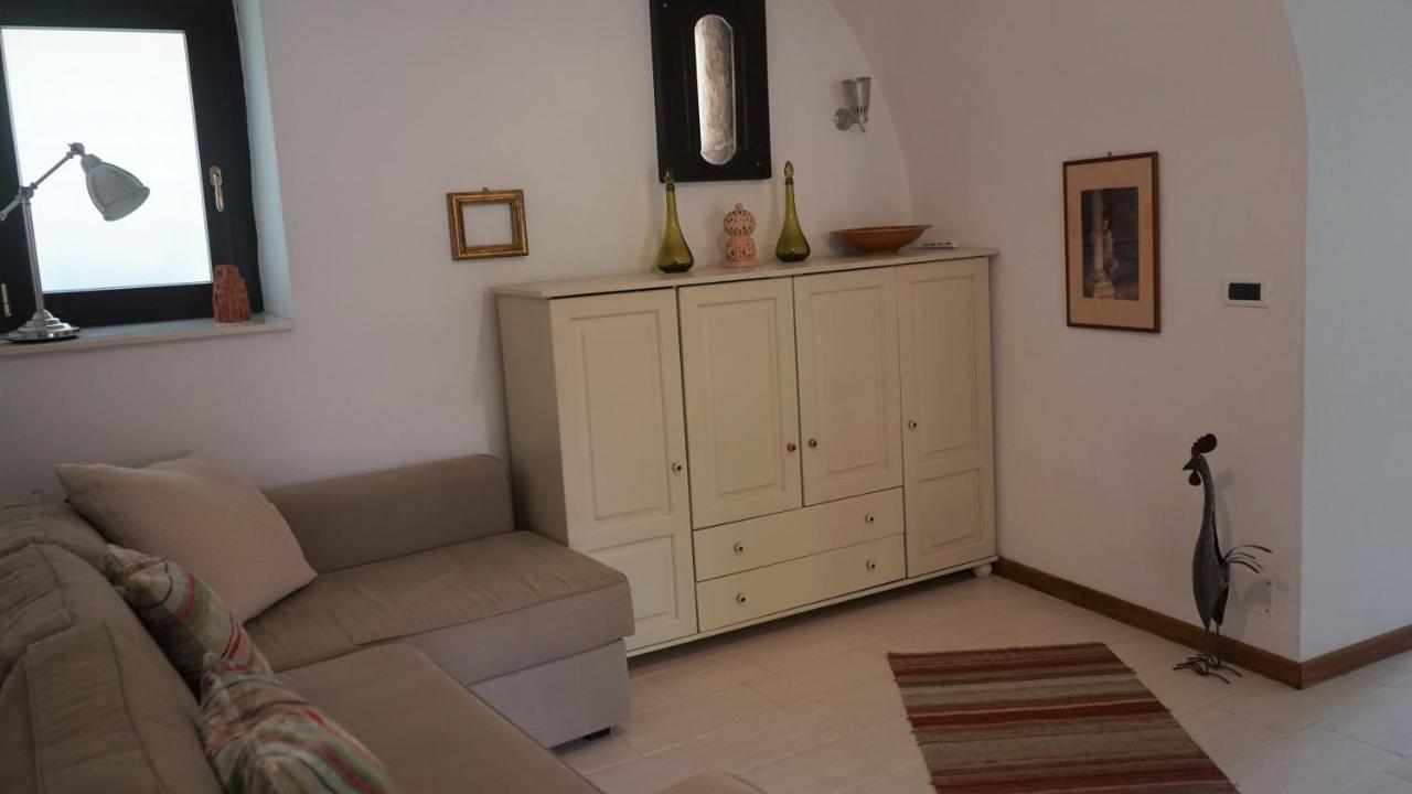 Bed and Breakfast La Libellula Rossa à Erli Extérieur photo